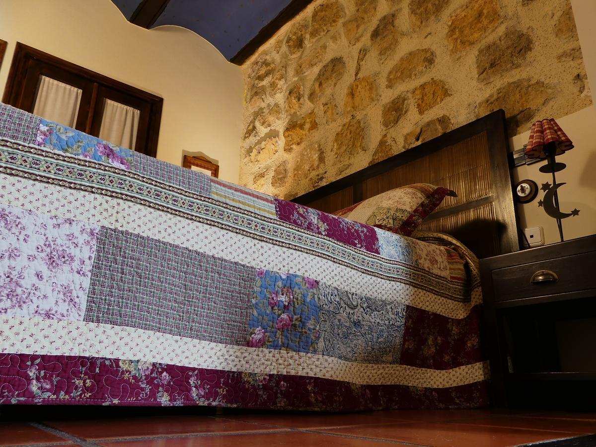 Hotel Posada Del Adarve Albarracin Exterior photo